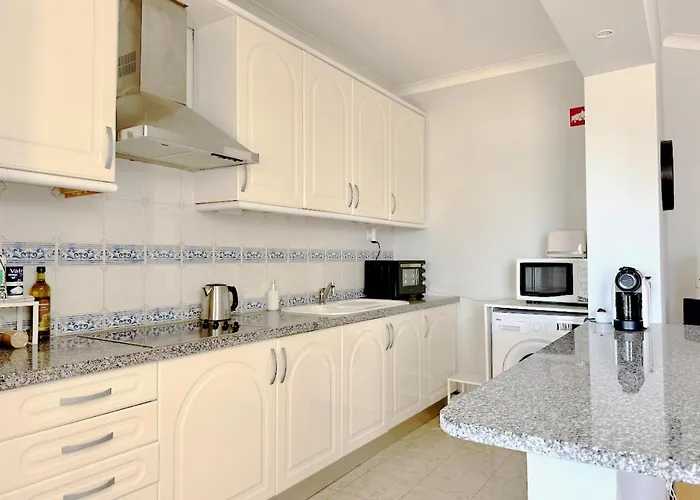 Seaside Wish Апартаменты Портиман